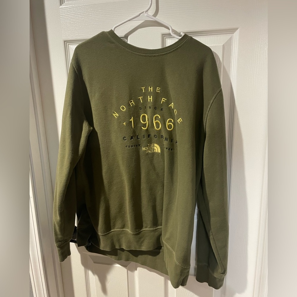 North face crewneck